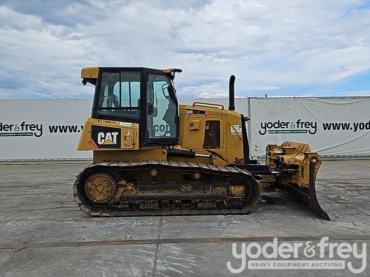 2016-caterpillar-d6k2-lgp-image-6