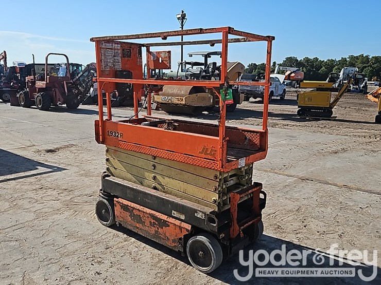 jlg-1932r-image-6