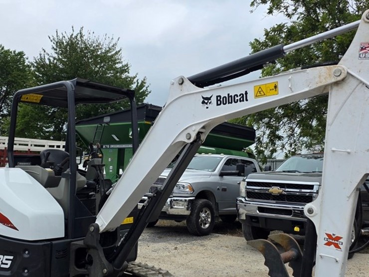 2019-bobcat-e35i-image-41