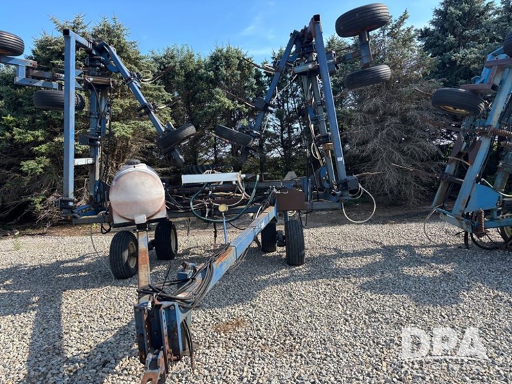 blu-jet-landwalker-image-2