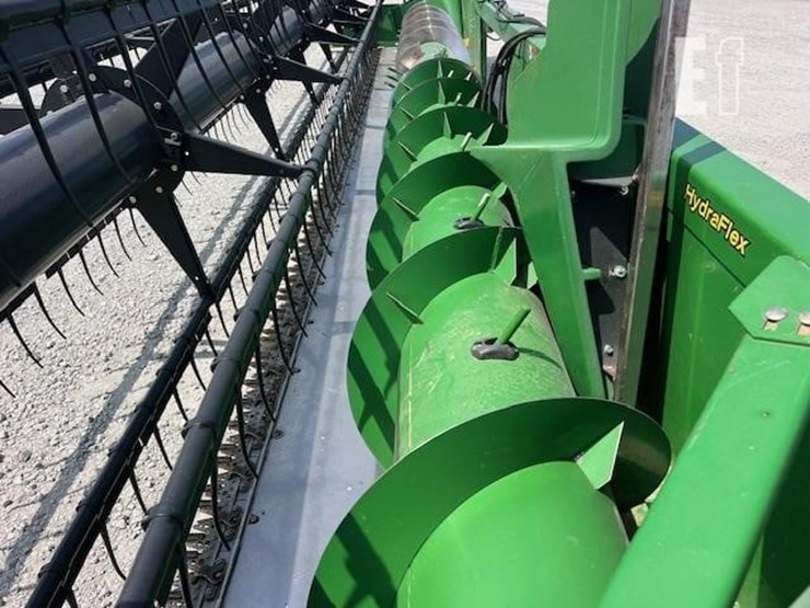 2009-john-deere-630f-image-13