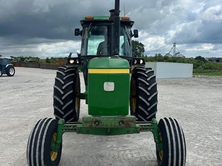 john-deere-4630-image-10