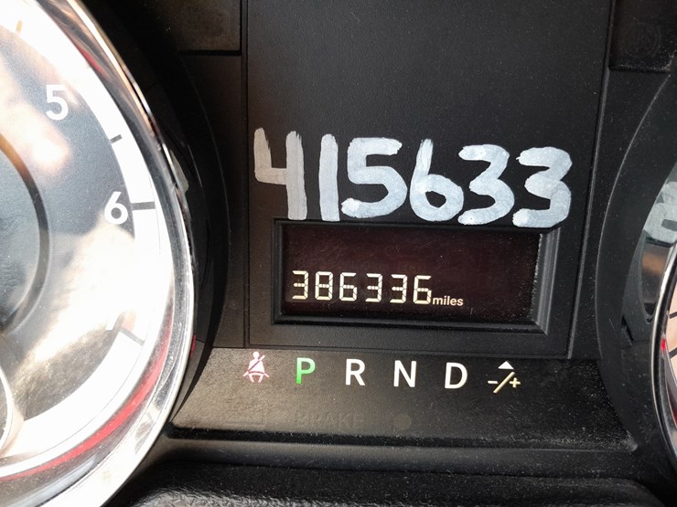 dodge-grand-caravan-image-9