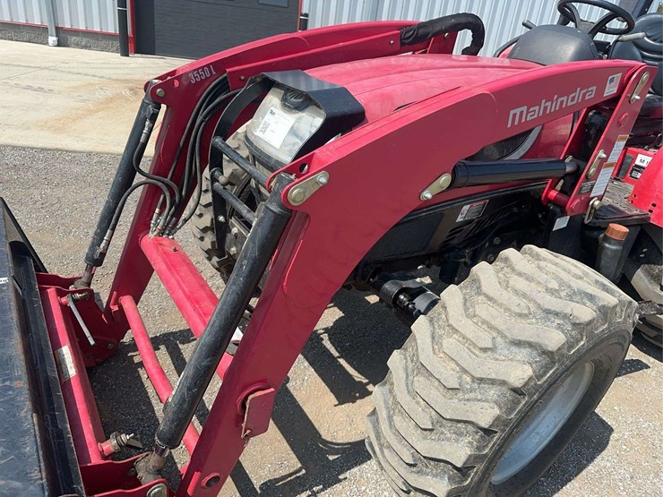 mahindra-3550-pst-image-19