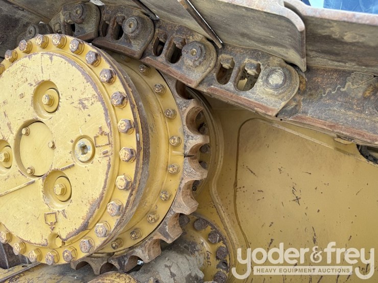 2015-caterpillar-d6n-xl-image-19