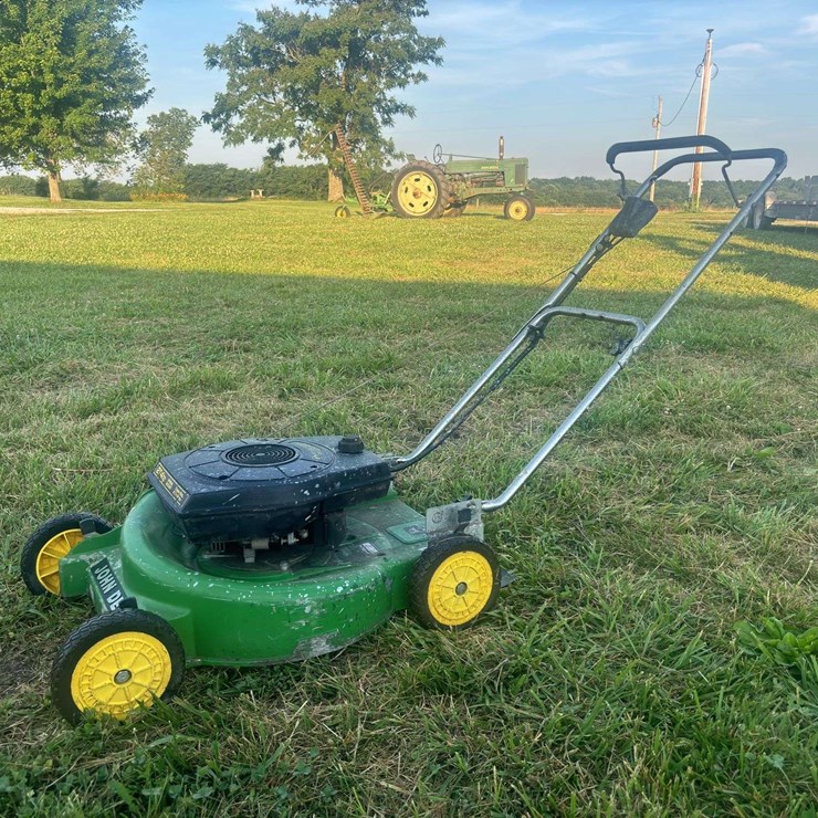 JOHN DEERE LA