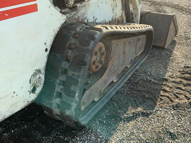 2004-bobcat-t190-image-24