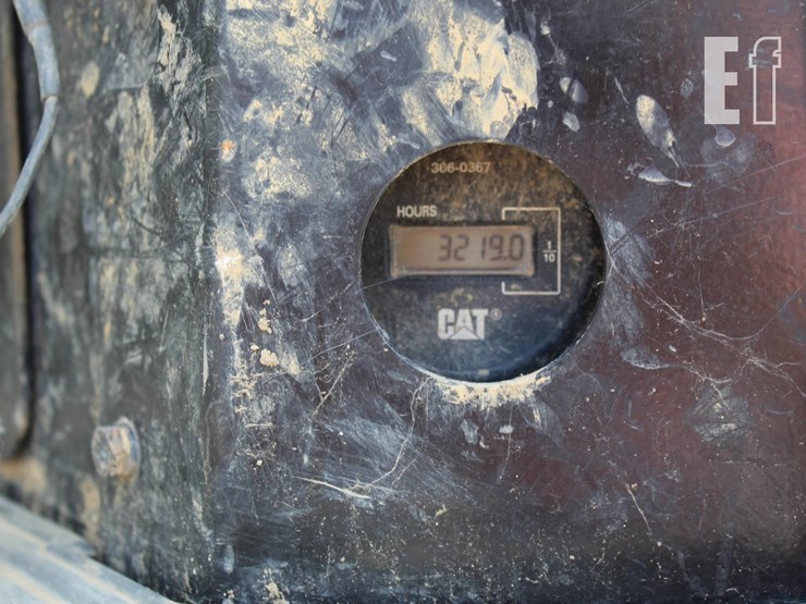 caterpillar-305.5e2-cr-image-13