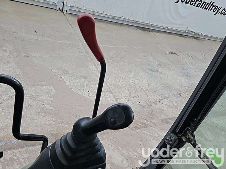 2015-kobelco-sk210-lc-9-image-38
