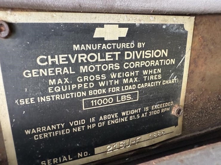 chevrolet-4100-dump-truck-image-11