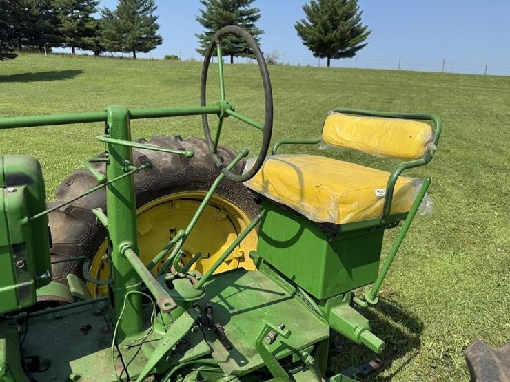 john-deere-a-image-10