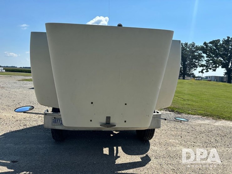 1999-peterbilt-385-image-23