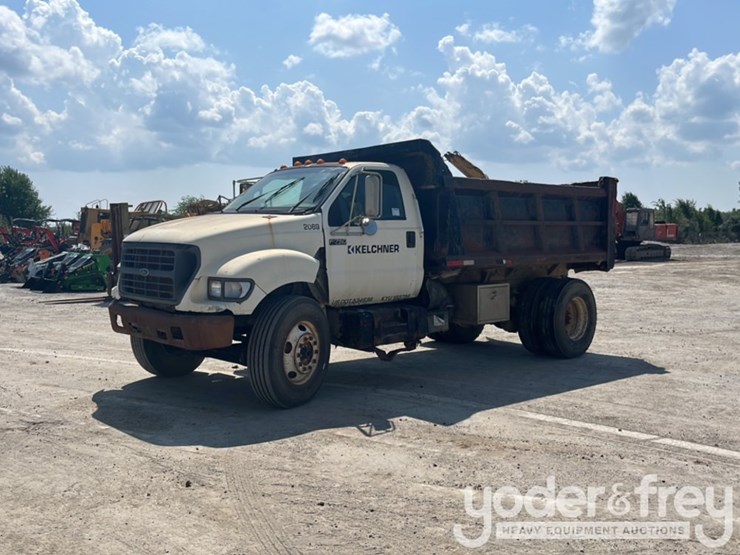 2000-ford-f750-image-2