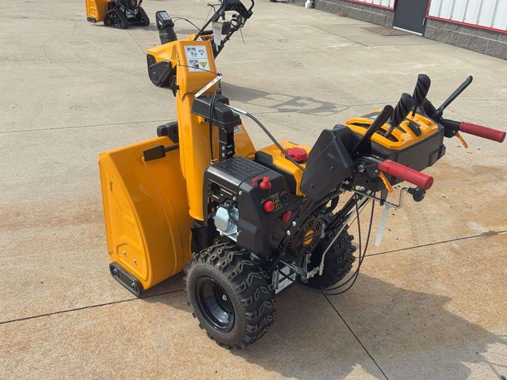 2023-cub-cadet-3x30-hd-snowblower-image-4