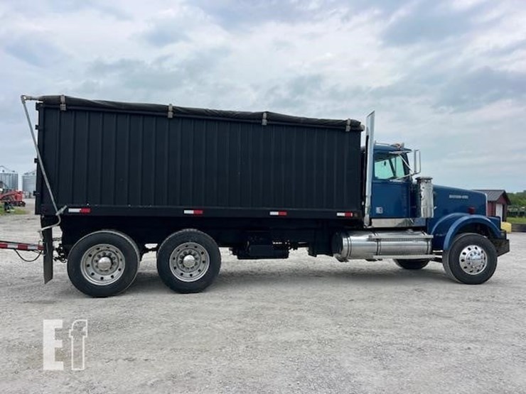 1993-western-star-4900-image-10