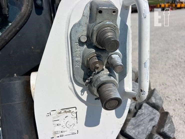 2023-bobcat-s770-image-24