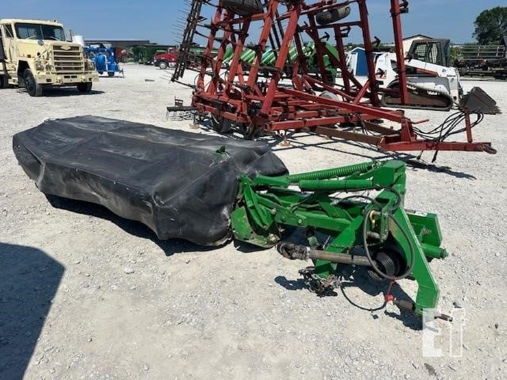 2010-john-deere-285-image-12