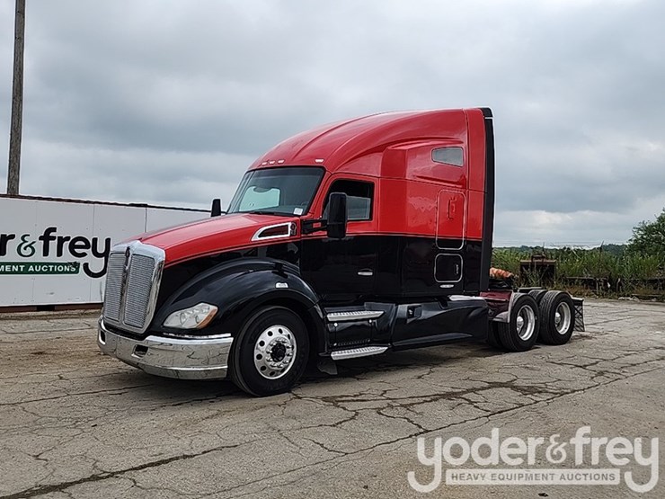 2018-kenworth-t680-image-1
