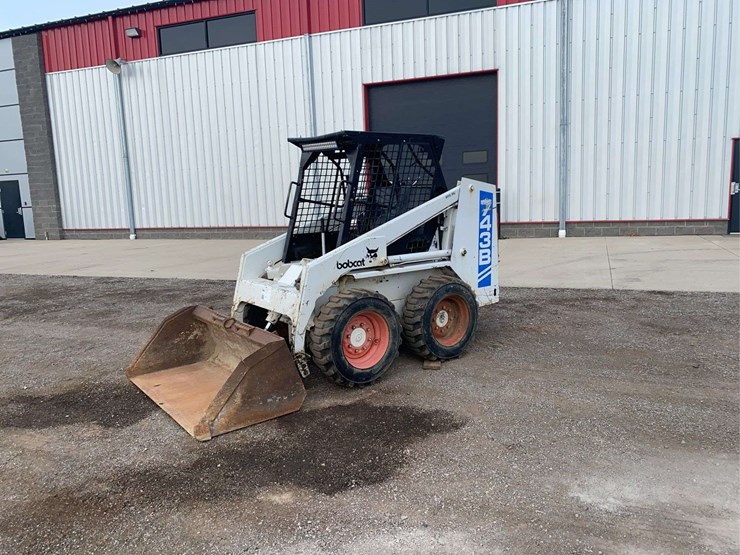 bobcat-743b-image-7