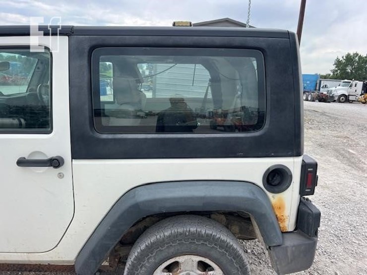 2008-jeep-wrangler-image-24