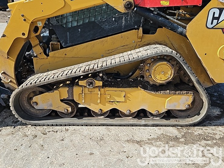 2023-caterpillar-259d3-image-17