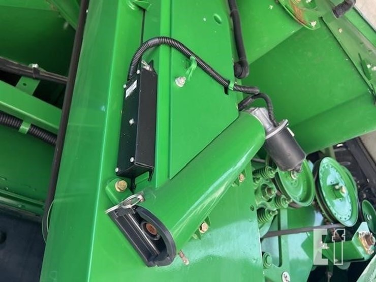2014-john-deere-s670-image-64
