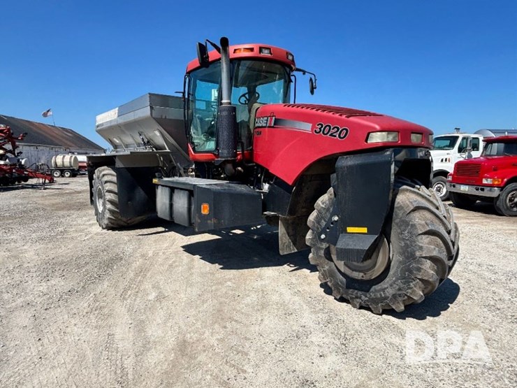 2009-case-ih-titan-3020-image-1