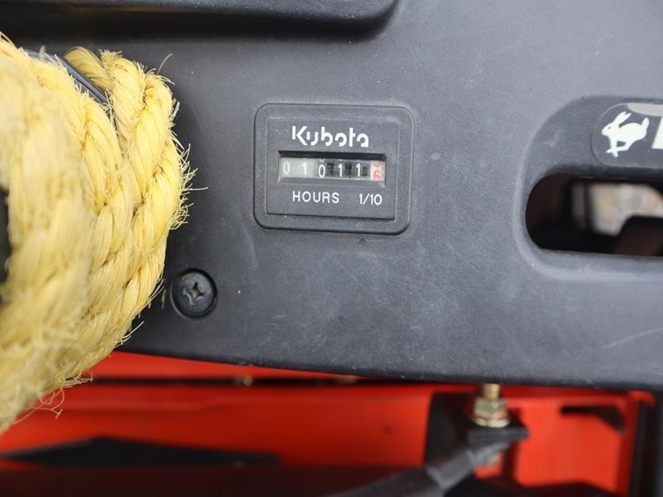 kubota-zd326-image-14