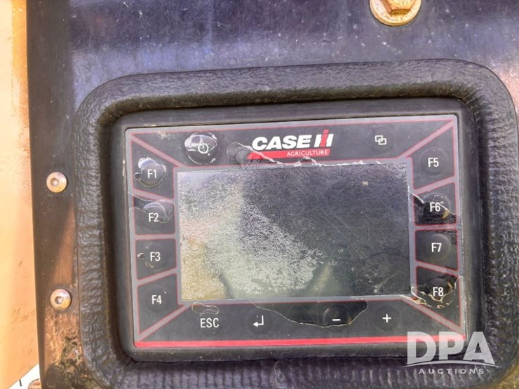 2019-case-ih-patriot-4440-image-39