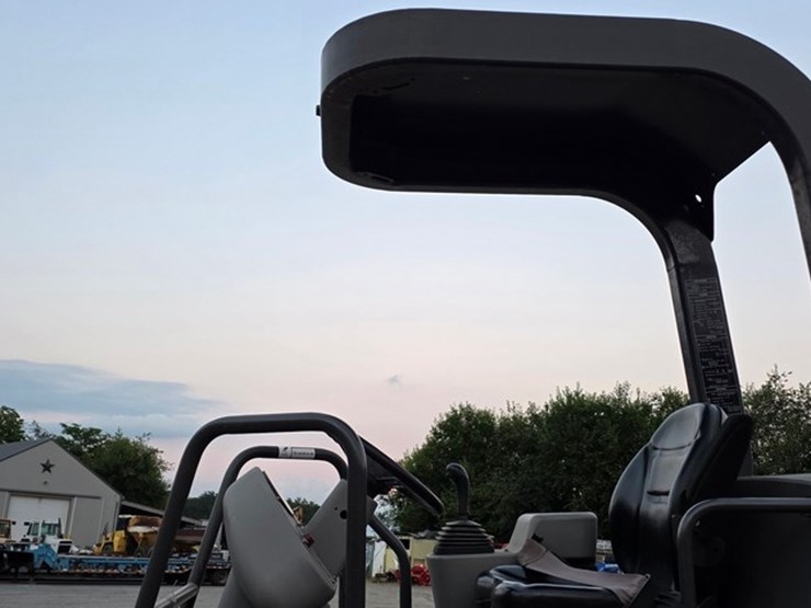2016-volvo-sd45-image-13