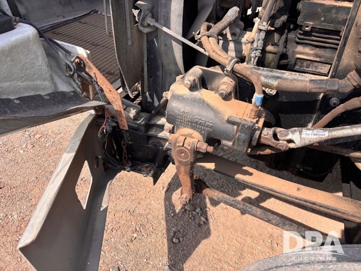 2003-kenworth-t800-image-53