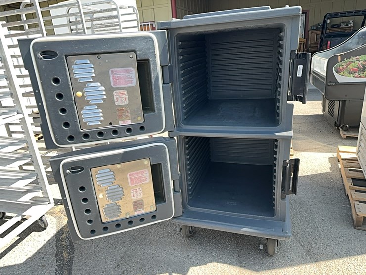 lot#----cambro-upc-1600-insulated-food-carrier-image-2