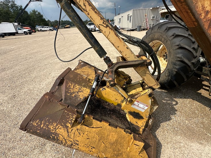 ford-6640-image-43