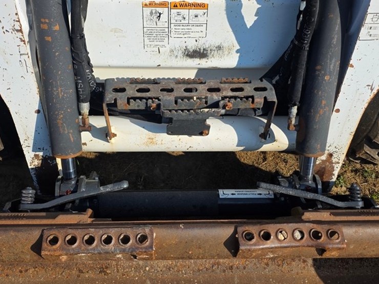 2019-bobcat-s595-image-35