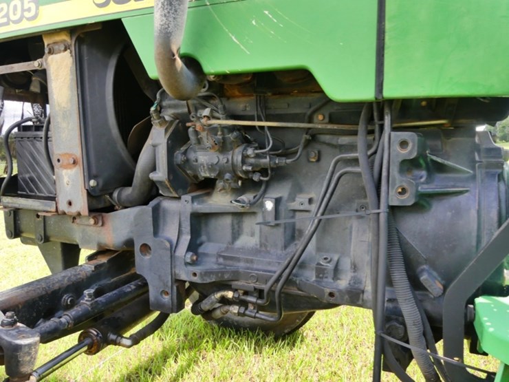 2001-john-deere-5205-image-6