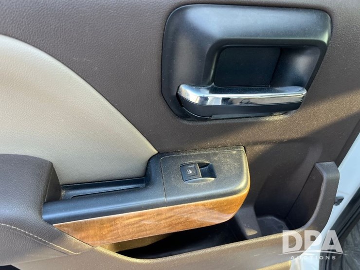 2014-chevrolet-1500-image-41