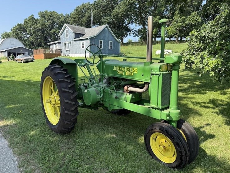 john-deere-a-image-1