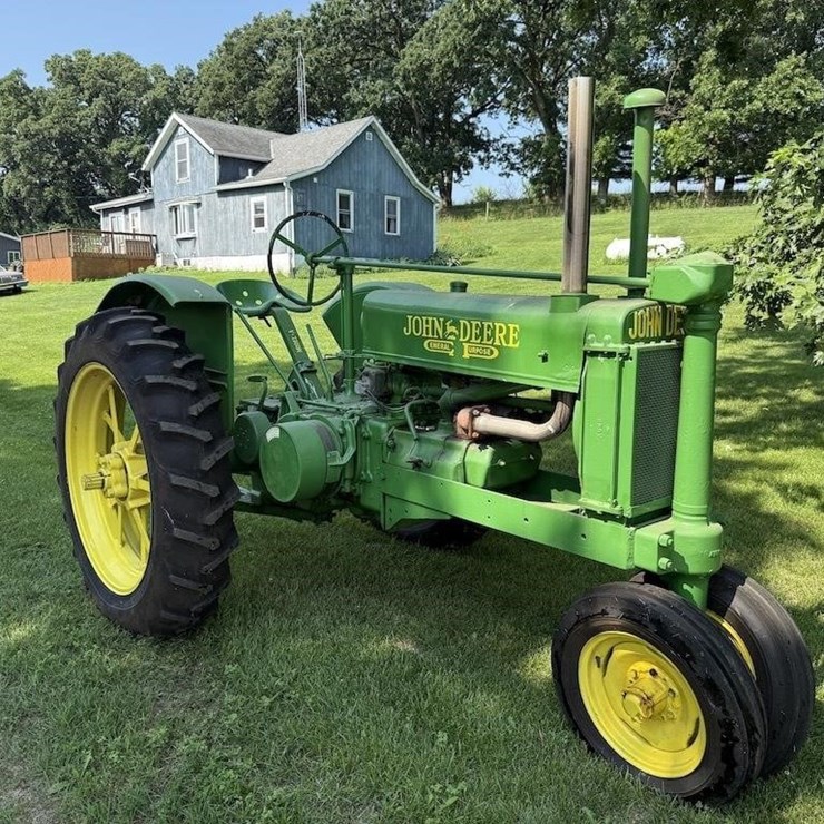 JOHN DEERE A
