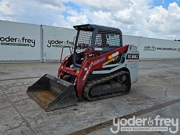 2021-takeuchi-tl8r2-image-1