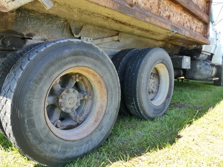 1991-ford-l8000-image-6