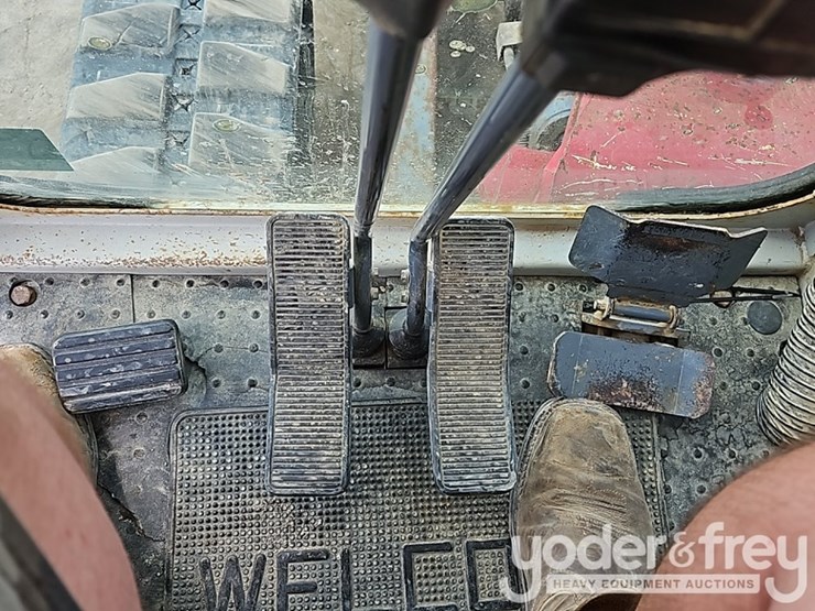 2005-takeuchi-tb145-image-49