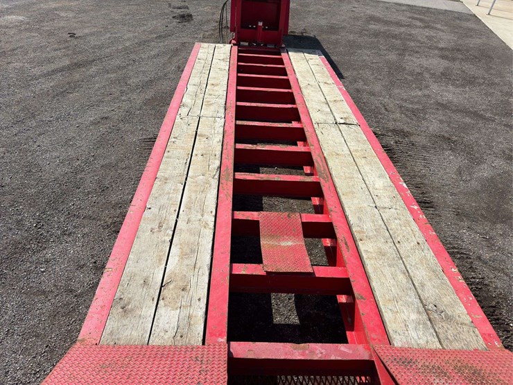 2000-talbert-35-ton-image-28