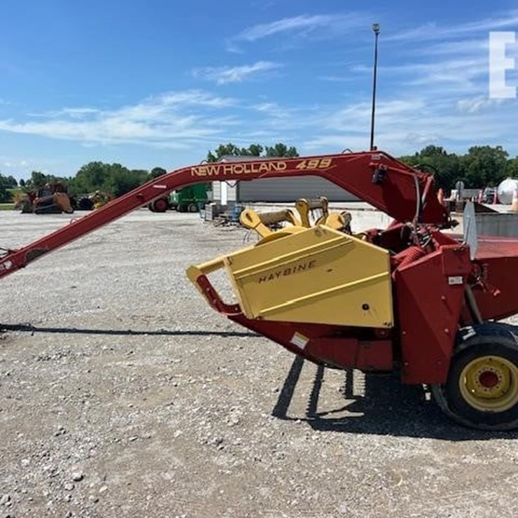 NEW HOLLAND 499