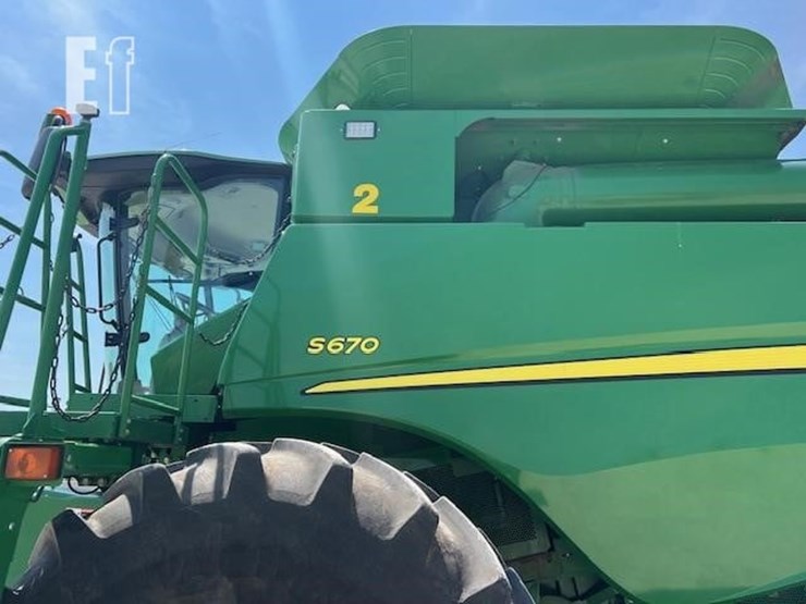 2014-john-deere-s670-image-22