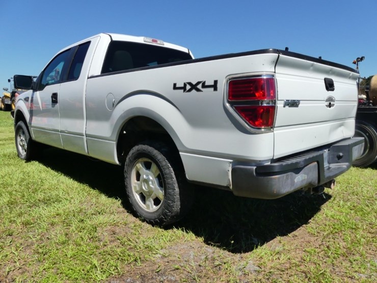 2010-ford-f150-xlt-image-4