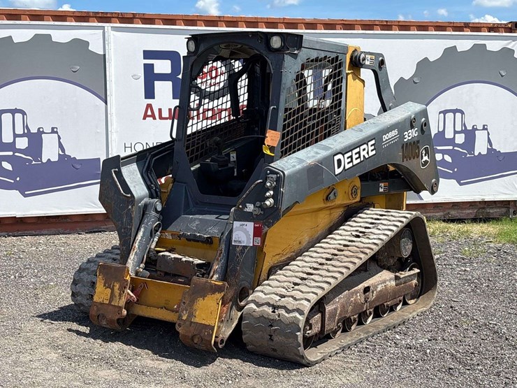 deere-331g-image-1