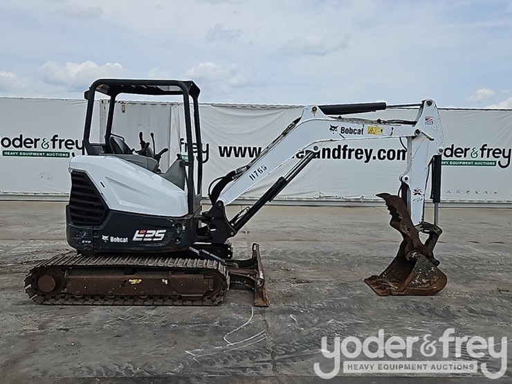 2018-bobcat-e35-image-6