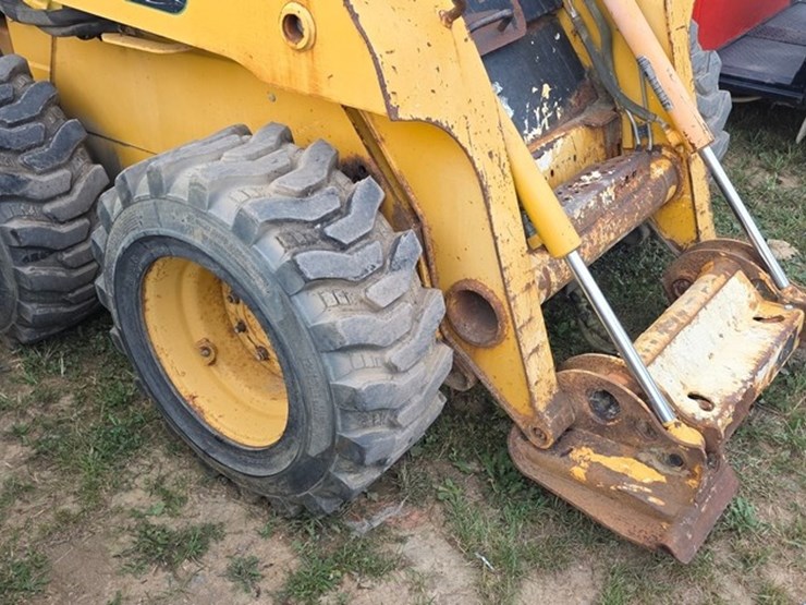 john-deere-250-image-6