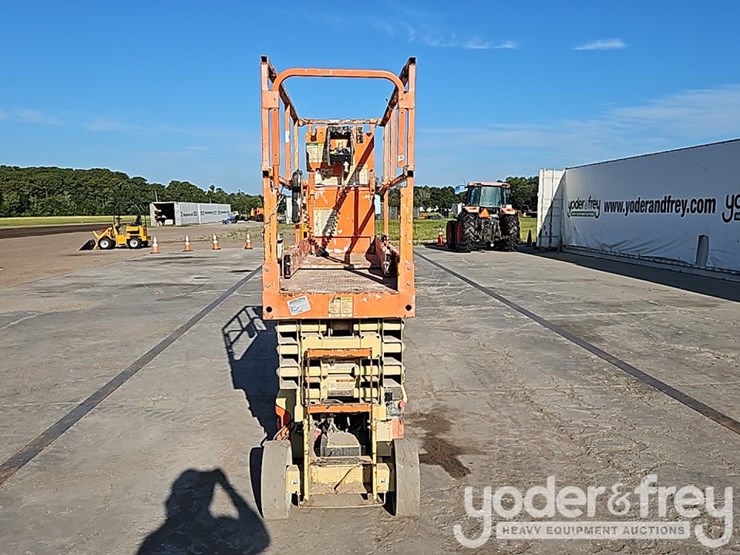 jlg-2632es-image-11