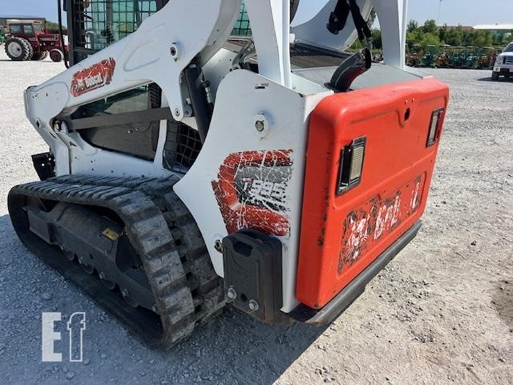 2021-bobcat-t595-image-17